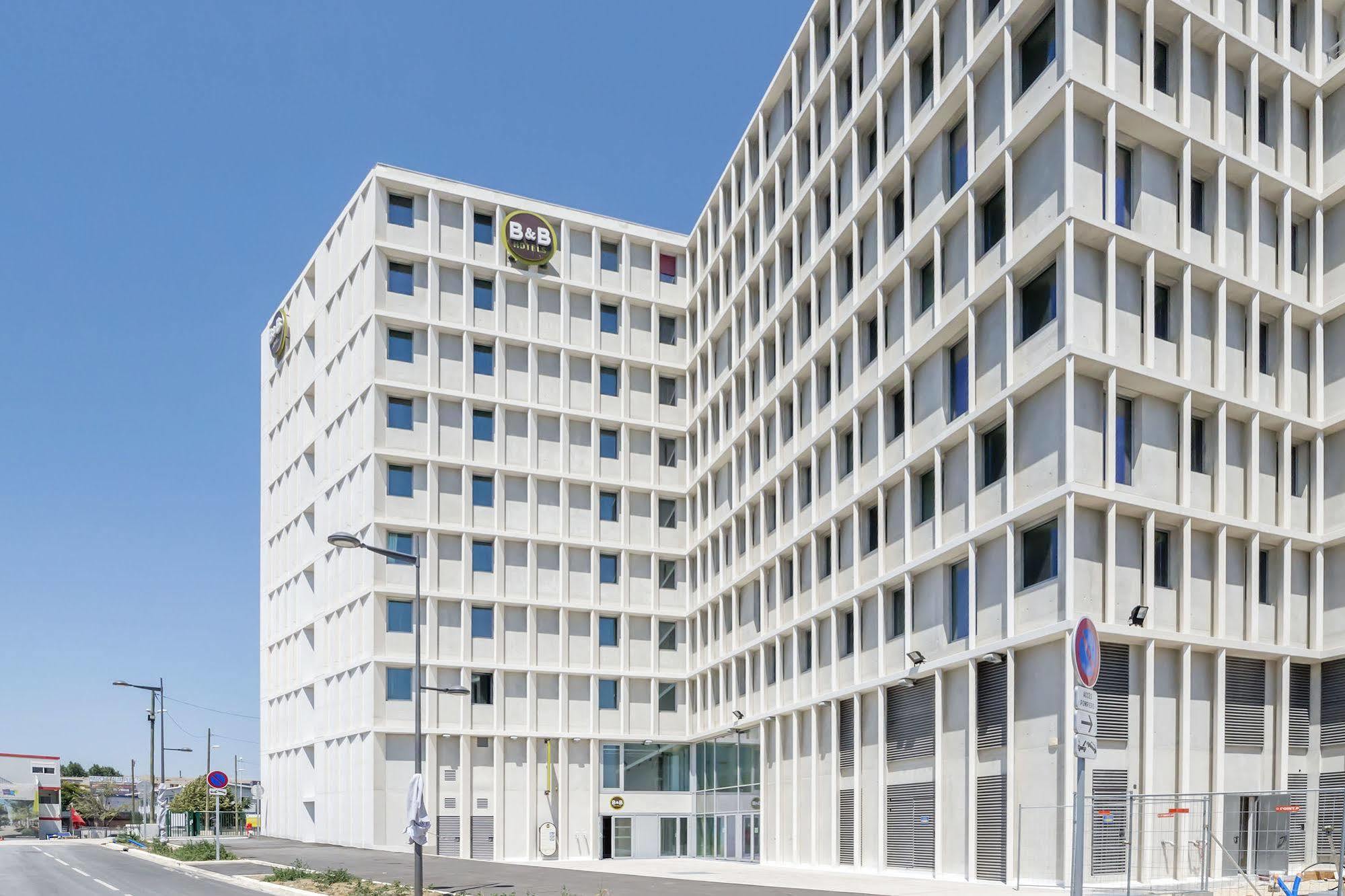 B&B Hotel Marseille Les Ports Exterior foto
